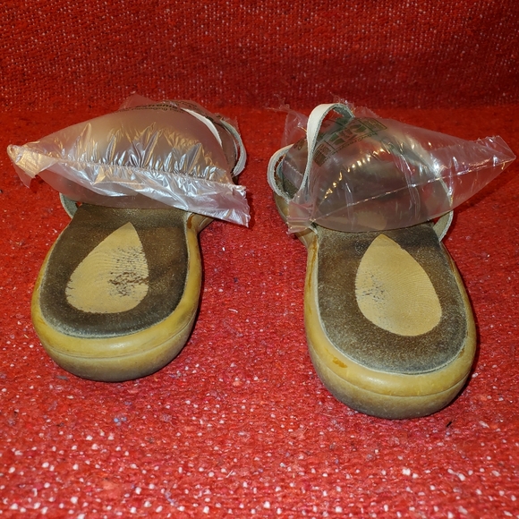 Vintage 1980s LeatherCraft Premier Collection Leather Thongs - Picture 7 of 11